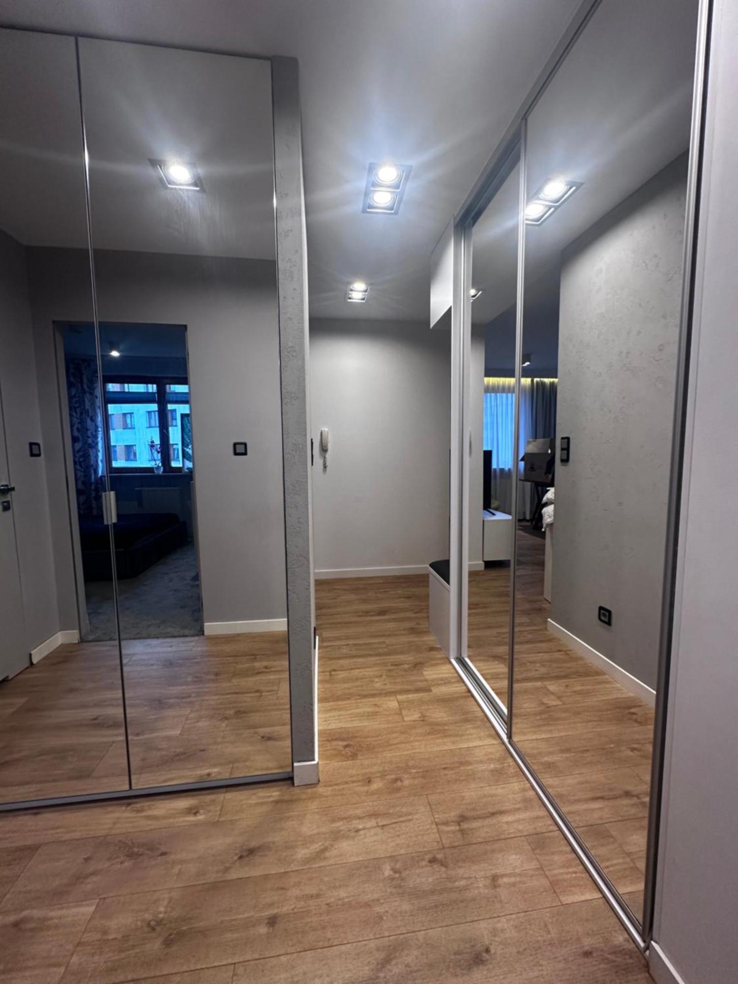 Wislany Apartament Varşovia Exterior foto