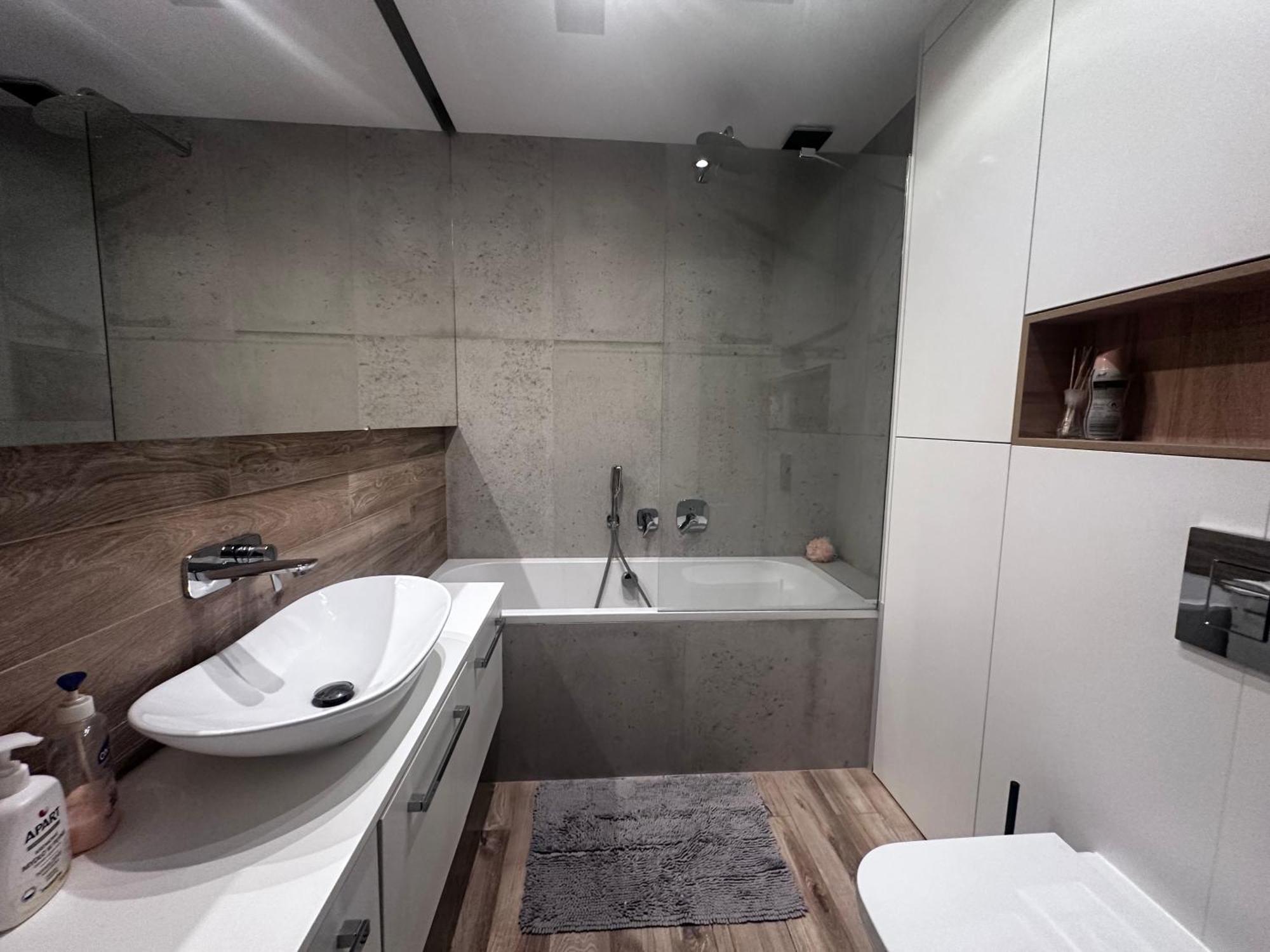 Wislany Apartament Varşovia Exterior foto